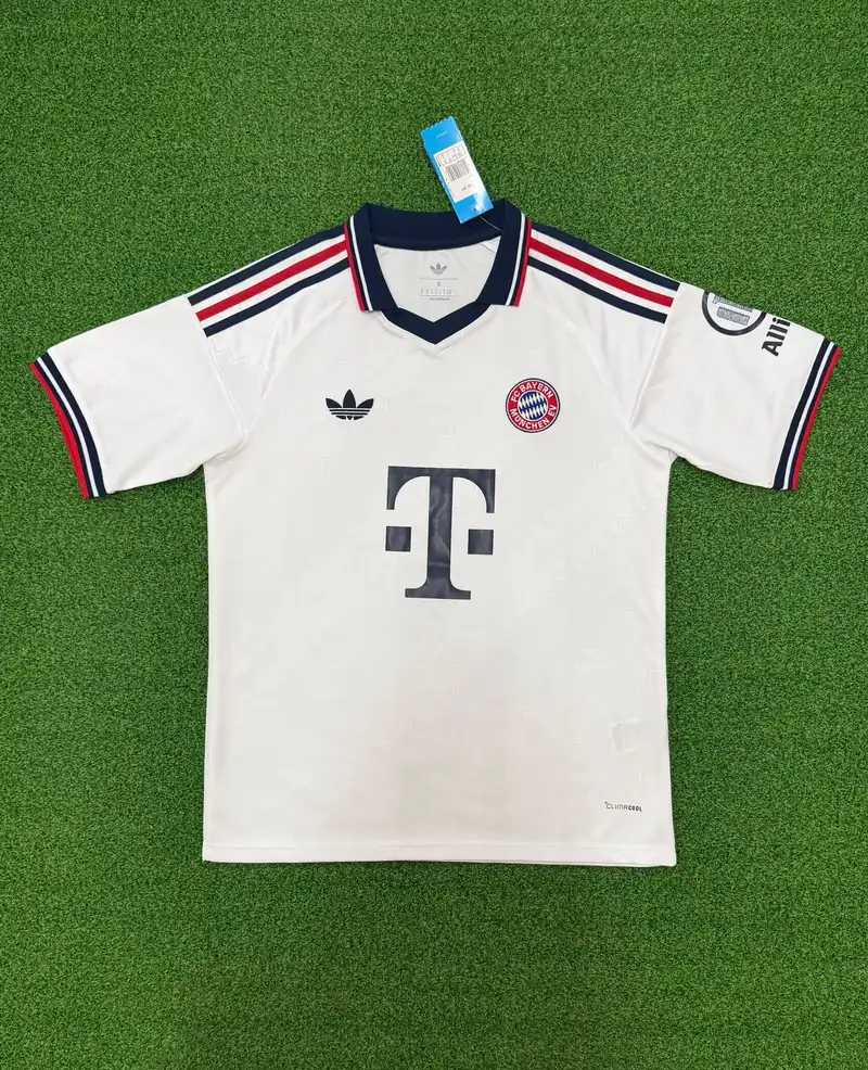 FAN BAYERN AWAY 26/27