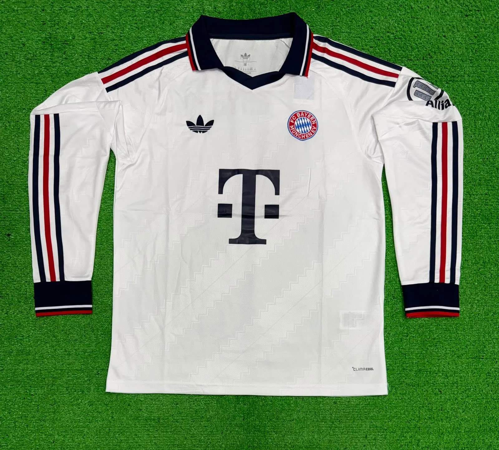 FS FAN BAYERN AWAY 26/27