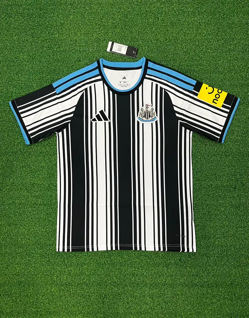 FAN NEW CASTLE HOME 26/27