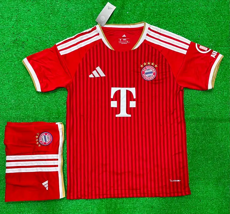 SET BAYERN HOME 26/27