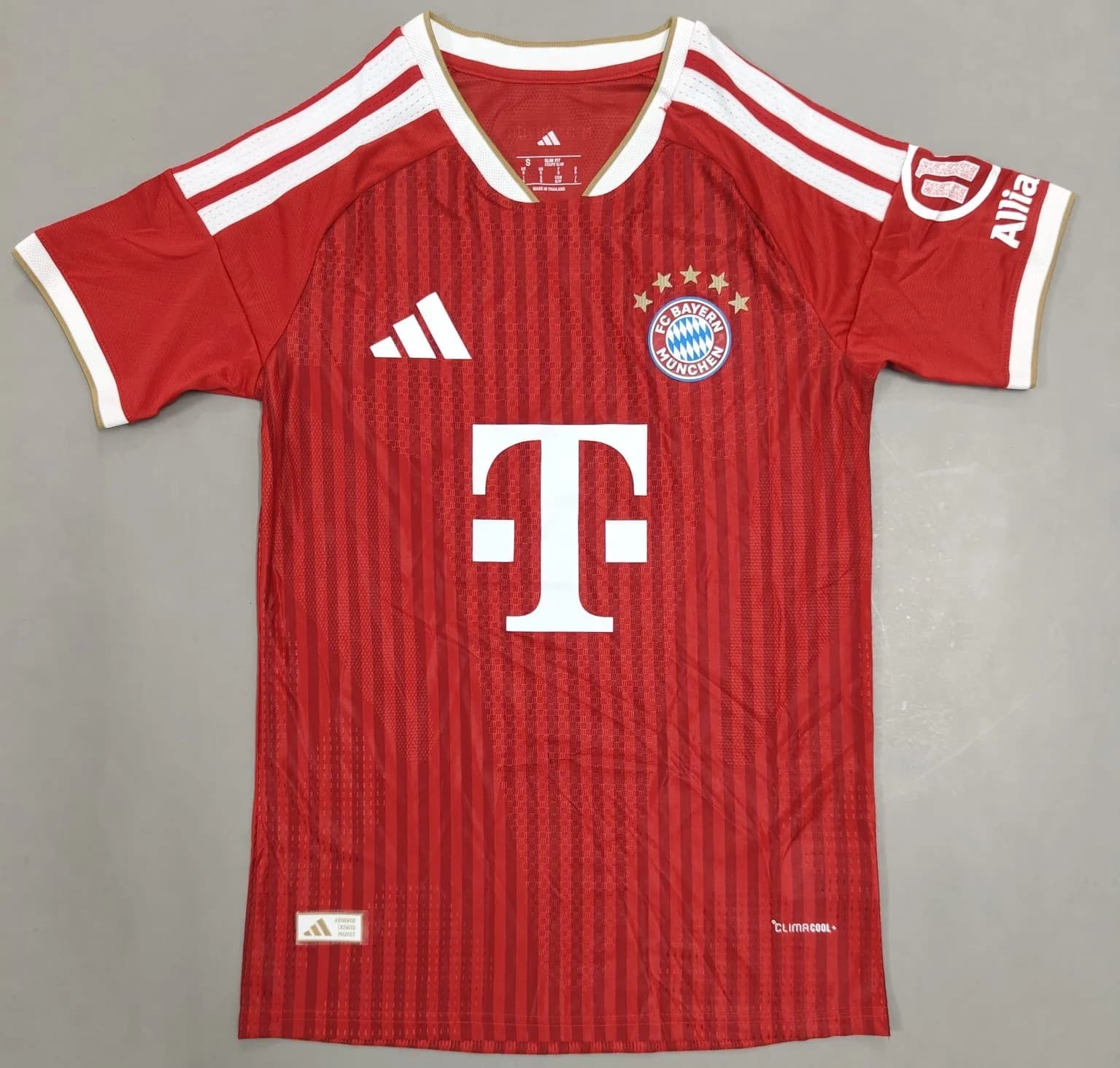 PLAYER BAYERN HOME