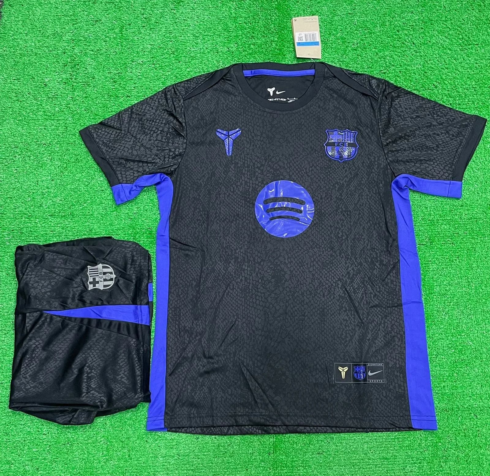 SET FC BARCELONA KOBE